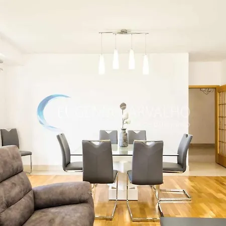 Ria Charme Apartamento No Centro Da Cidade アヴェイロ