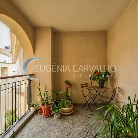 Ria Charme Apartamento No Centro Da Cidade アヴェイロ