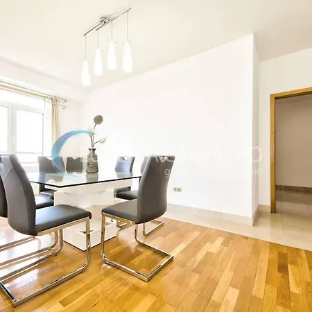 Ria Charme Apartamento No Centro Da Cidade アヴェイロ